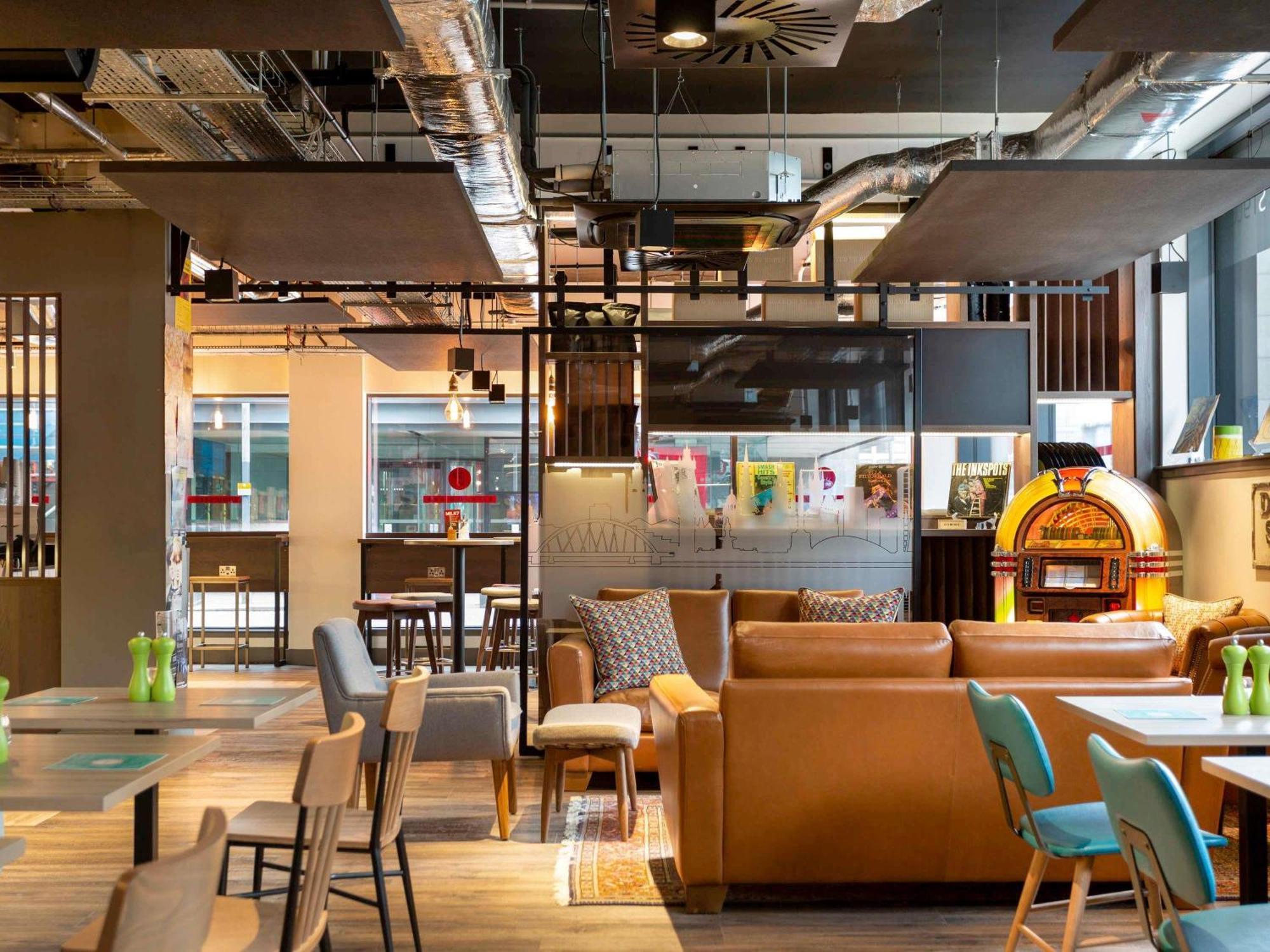 Ibis Styles Glasgow Central Esterno foto