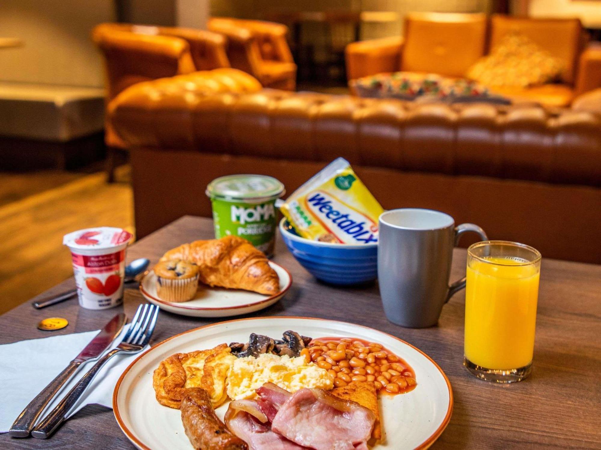 Ibis Styles Glasgow Central Esterno foto